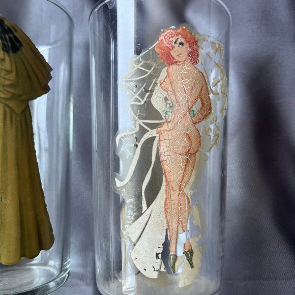 Vtg Pin Up Girl Peek A Boo Drinking Glasses Set of 4 Risque Novelty Collectible - Picture 8 of 11